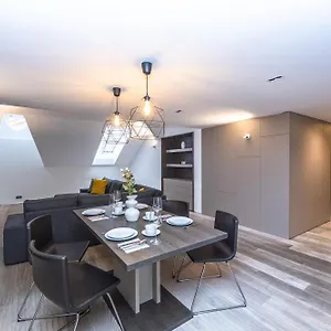 Apartment Wishlist Residences - Old Town Square, Prag