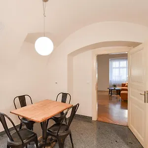 Apartman U Kapra, Prága