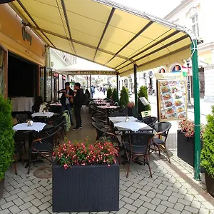 hotellátogatás