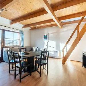Apartman Family 6, Prága
