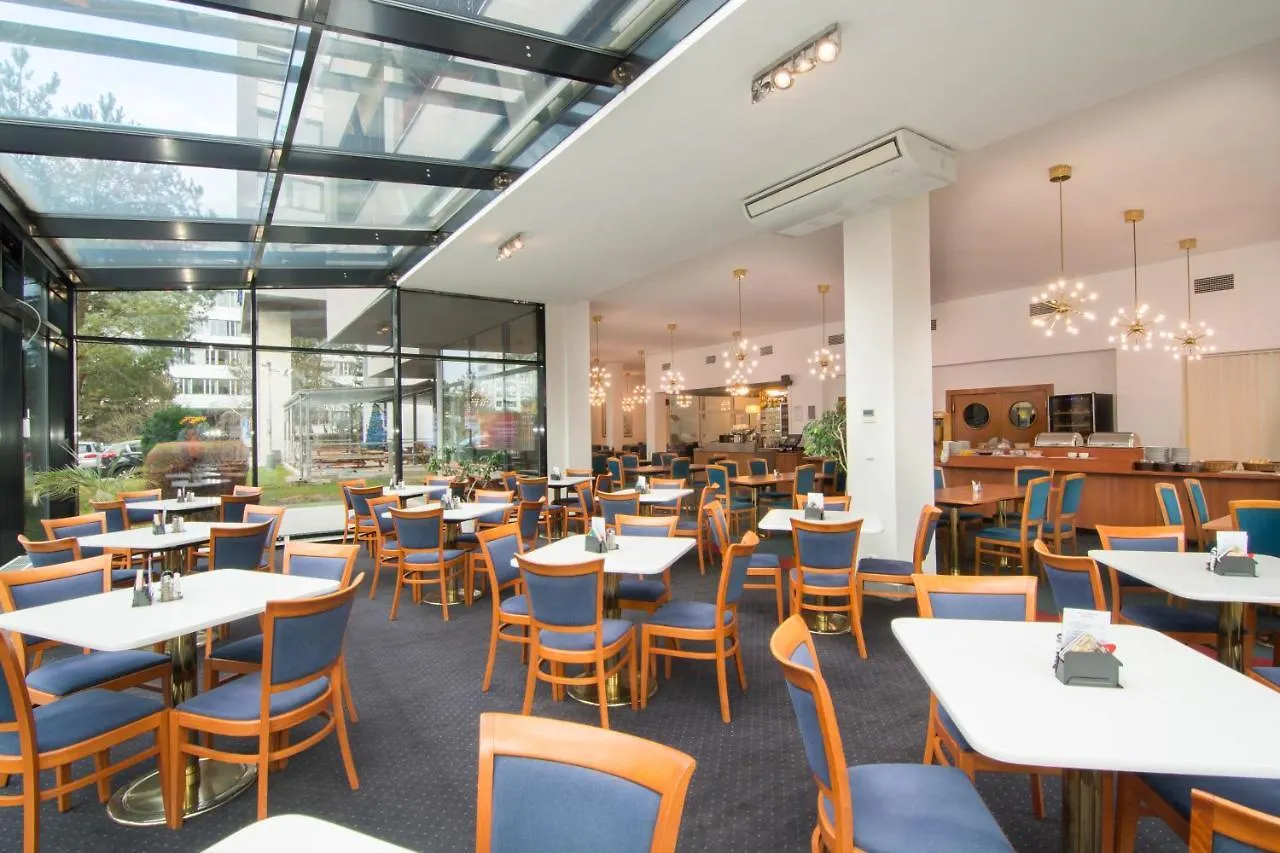 Hotel Ilf Prága