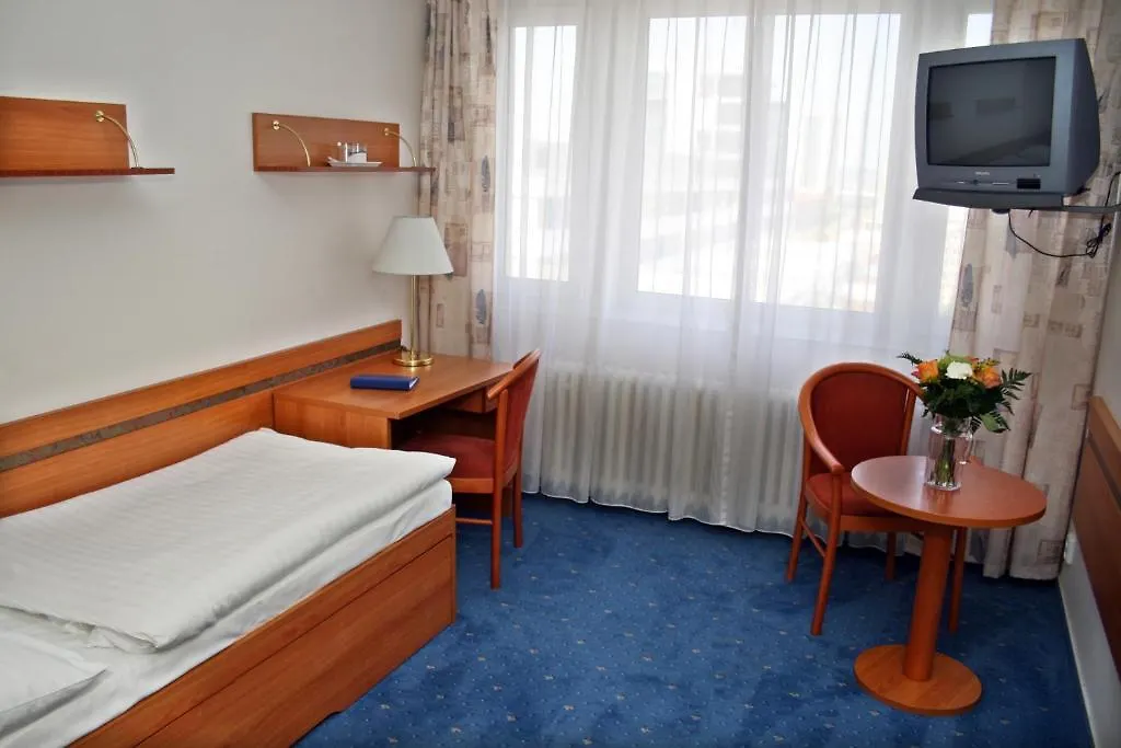 Hotel Ilf Prága
