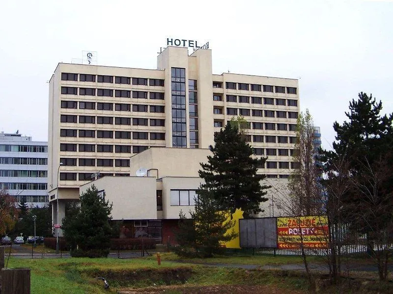 ***  Hotel Ilf Prága Csehország